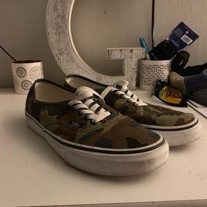 Like new Camo Vans